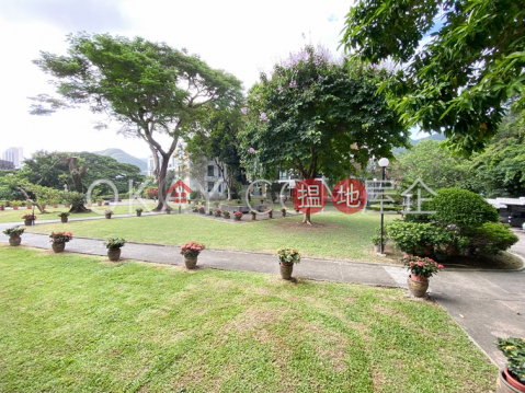 Luxurious 3 bedroom with terrace & parking | For Sale | Country Villa 翠谷別墅 _0