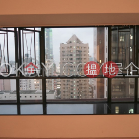 Nicely kept 3 bedroom with parking | For Sale