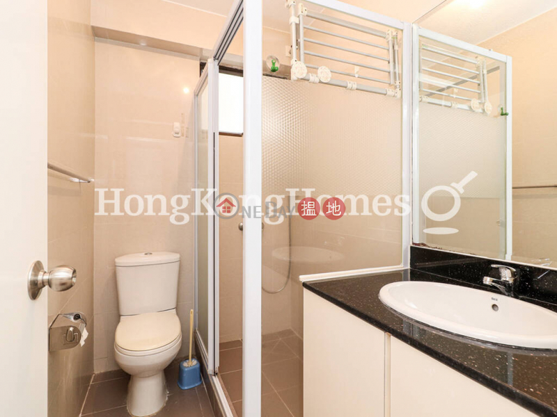 3 Bedroom Family Unit for Rent at Pokfulam Gardens Block 3 180 Pok Fu Lam Road | Western District Hong Kong, Rental HK$ 24,000/ month