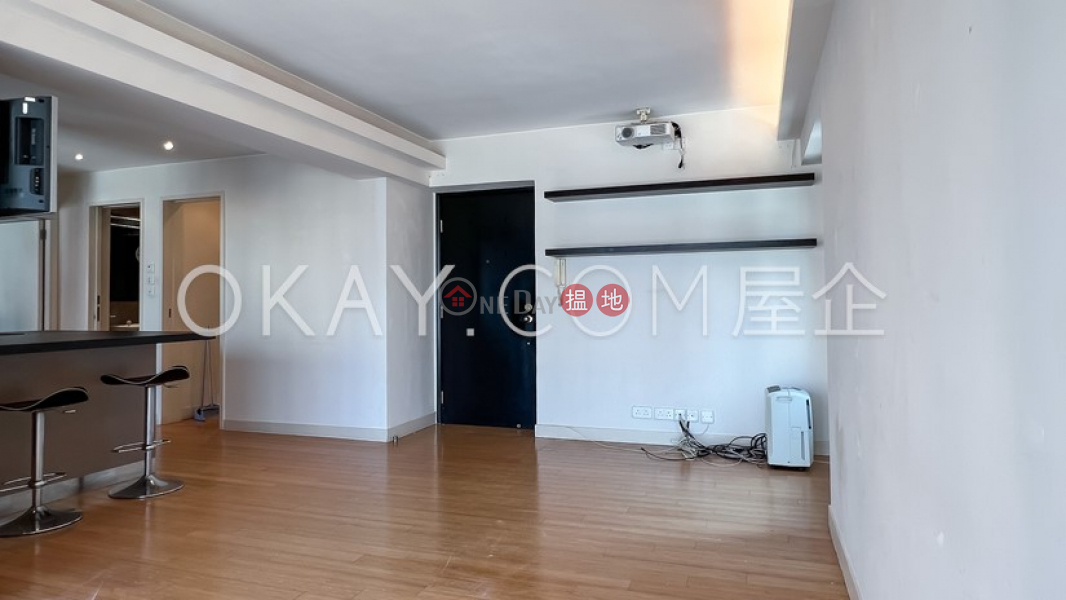 HK$ 35,000/ month, Honor Villa Central District | Lovely 1 bedroom with terrace & balcony | Rental