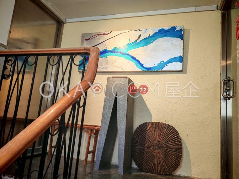 Property Search Hong Kong | OneDay | Residential | Sales Listings Popular 2 bedroom on high floor with rooftop | For Sale