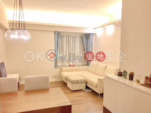 Gorgeous 1 bedroom in Mid-levels West | For Sale | Bonham Court 寶恆苑 _0