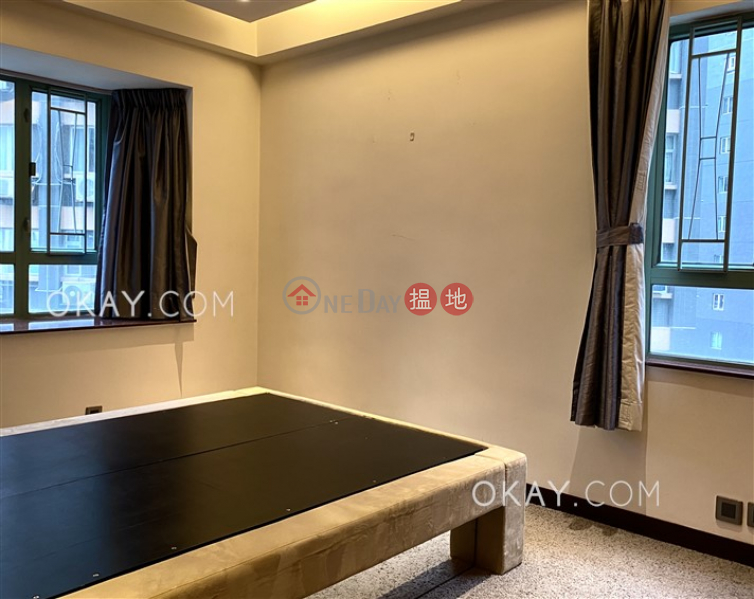 HK$ 29,000/ month | Goldwin Heights, Western District Luxurious 2 bedroom in Mid-levels West | Rental