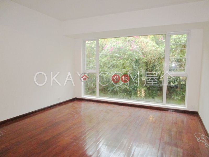 Unique 3 bedroom on high floor with parking | Rental | 98 Repulse Bay Road 淺水灣道98號 Rental Listings