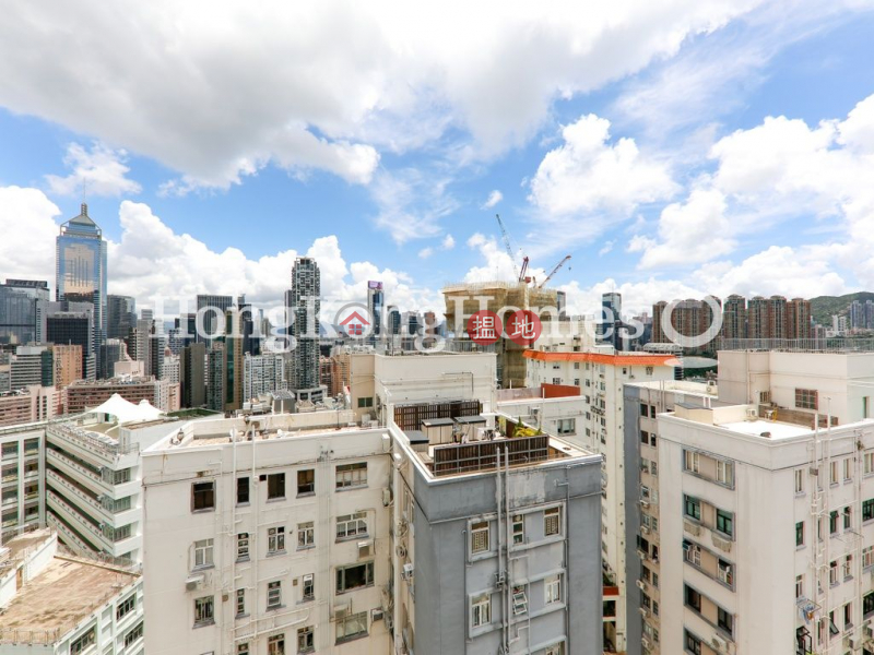 Property Search Hong Kong | OneDay | Residential | Rental Listings | 3 Bedroom Family Unit for Rent at Beverly Court