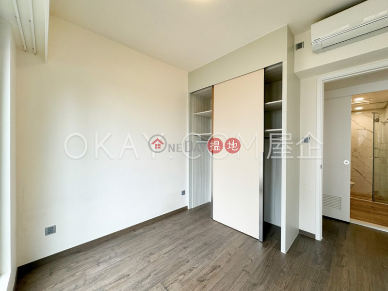HK$ 62,000/ month, C.C. Lodge Wan Chai District Stylish 3 bedroom on high floor with rooftop & parking | Rental