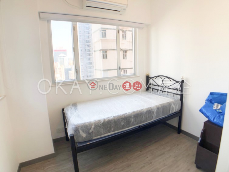 Charming 2 bedroom in Mid-levels West | Rental | Caravan Court 嘉年華閣 Rental Listings