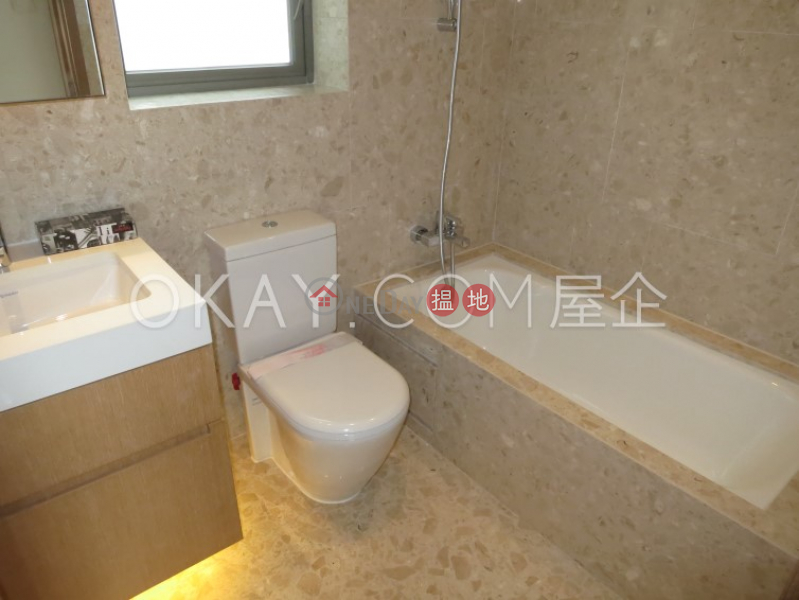 HK$ 39,000/ month, SOHO 189 Western District Luxurious 3 bed on high floor with sea views & balcony | Rental