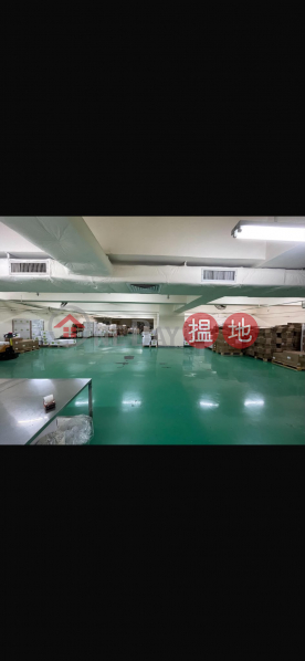 Large cargo space available, suitable for large containers, new, clean, practical, well-organized | Riley House 達利中心 Rental Listings