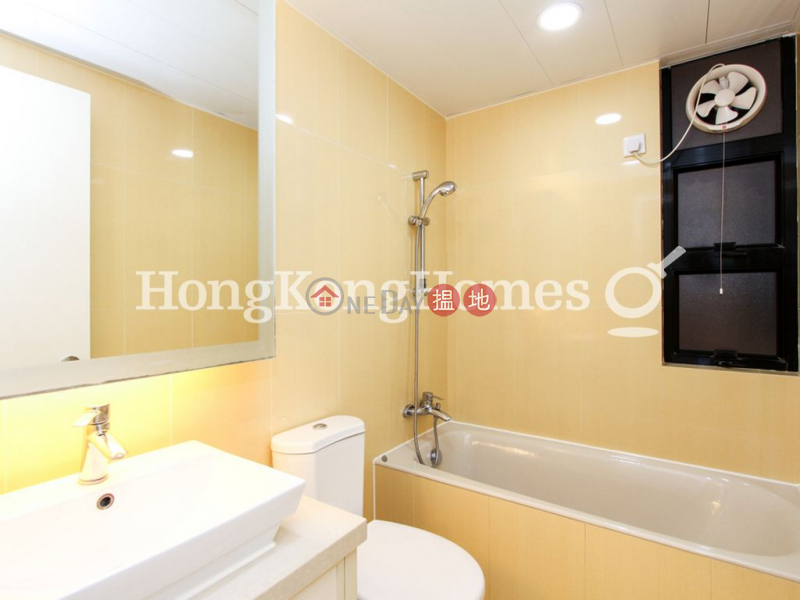 HK$ 31,800/ month Ronsdale Garden Wan Chai District, 3 Bedroom Family Unit for Rent at Ronsdale Garden