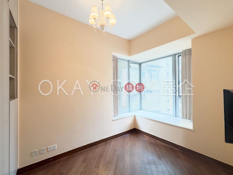 Stylish 3 bedroom in Sheung Wan | Rental, One Pacific Heights 盈峰一號 Rental Listings | Western District (OKAY-R75782)