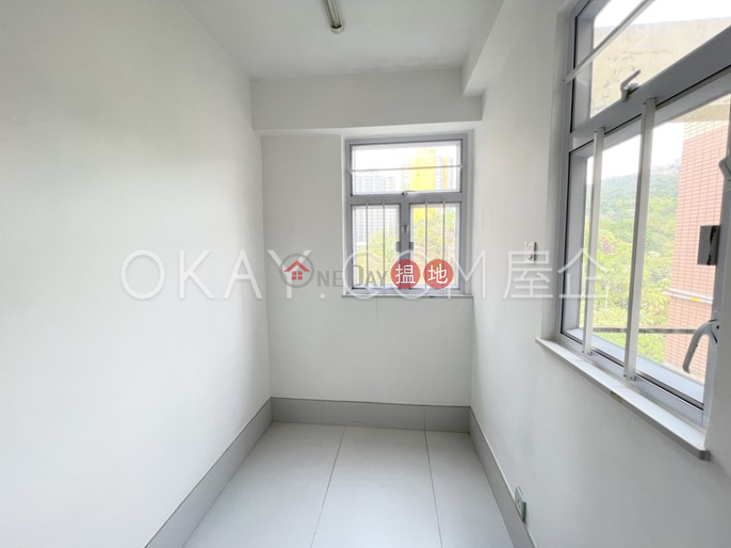 HK$ 39,000/ month, Block 45-48 Baguio Villa | Western District | Gorgeous 2 bedroom on high floor with rooftop & parking | Rental