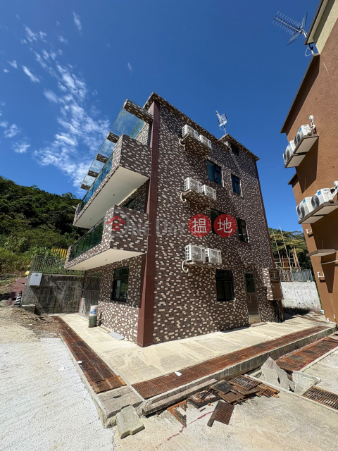 西貢莫姐輋村 獨特複式豪宅 地下連一樓 擁雙車位 河景開揚 | 莫遮輋村 Mok Tse Che Village _0