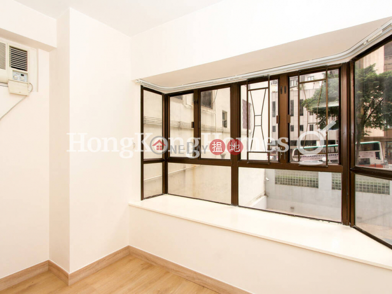 HK$ 23,000/ month | Corona Tower | Central District, 2 Bedroom Unit for Rent at Corona Tower