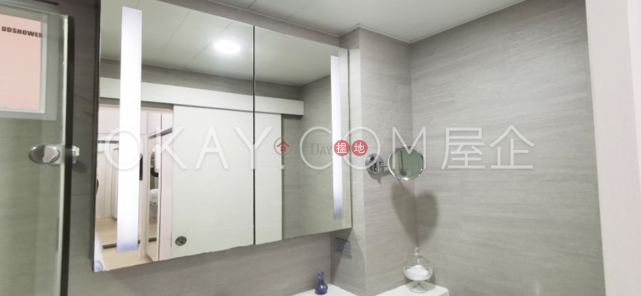 Lovely 1 bedroom in Causeway Bay | Rental | Hoi To Court 海都大廈 Rental Listings