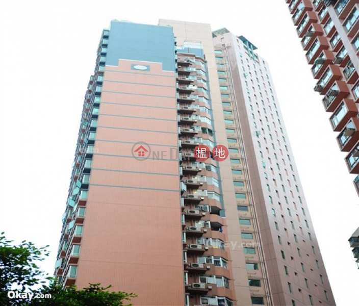 HK$ 1,220萬華輝閣|西區-2房1廁,極高層《華輝閣出售單位》