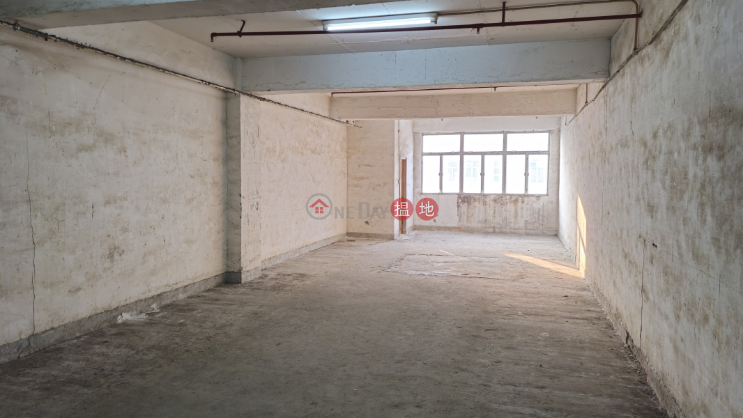 HK$ 11,500/ 月南豐工業城|屯門-純貨倉裝修,樓底高度11呎