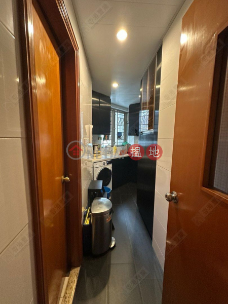 擎天半島三房一套一多用途房間|1柯士甸道西 | 油尖旺香港-出售|HK$ 2,100萬