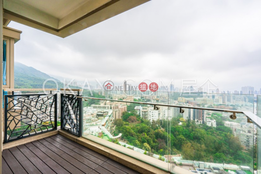 Property Search Hong Kong | OneDay | Residential Rental Listings Luxurious 3 bedroom with parking | Rental