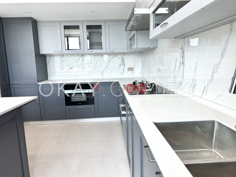 HK$ 200,000/ month, Villa Rosa Southern District, Stylish house with rooftop | Rental