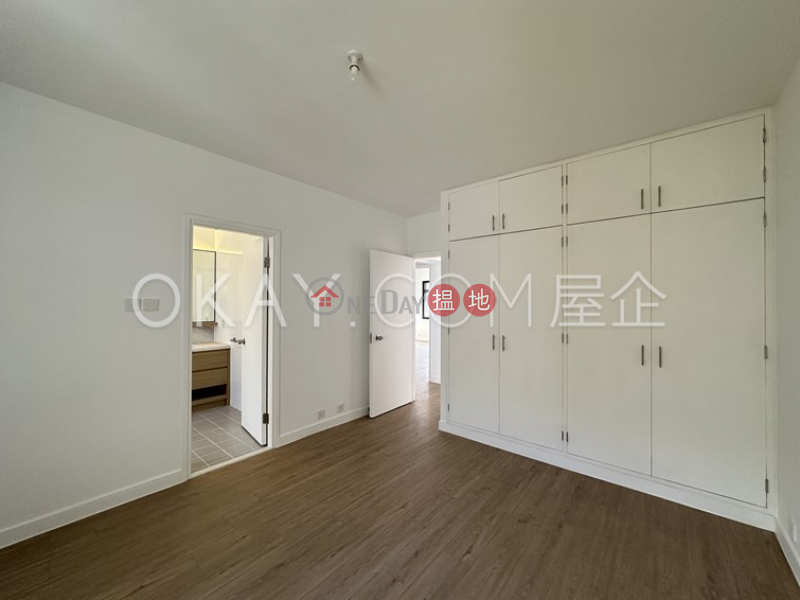 Efficient 3 bed on high floor with sea views & balcony | Rental | Repulse Bay Apartments 淺水灣花園大廈 Rental Listings