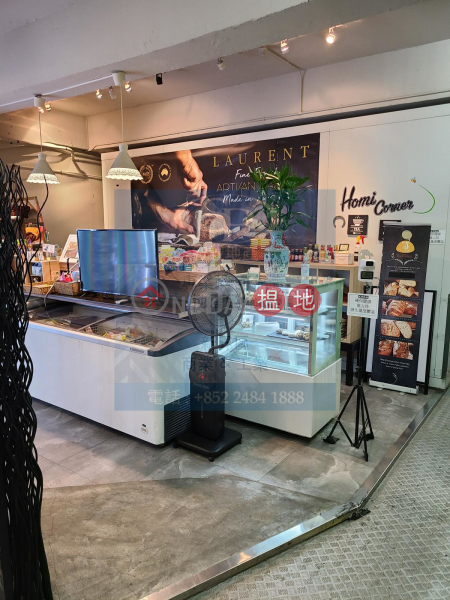 Property Search Hong Kong | OneDay | Industrial Rental Listings | Kwai Chung Tai Tak: with inside cold room, can be used as upstairs shop