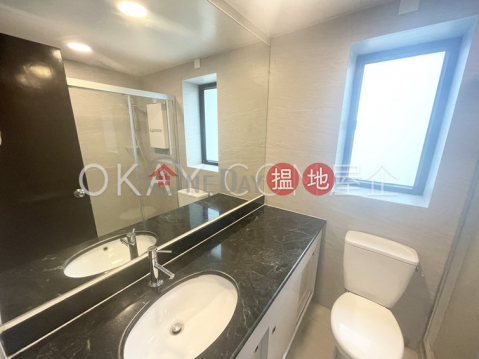 Nicely kept 2 bedroom in Mid-levels West | For Sale | Scenic Rise 御景臺 _0