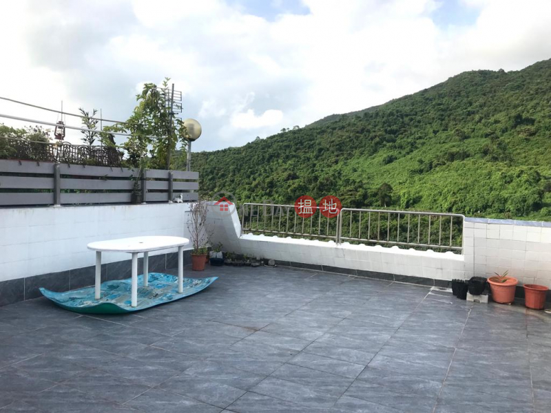 Mountain View Top Floor Apt + Roof-西沙路 | 西貢香港-出售|HK$ 790萬