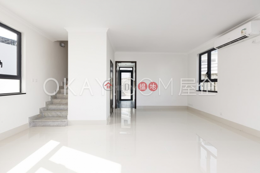 HK$ 25.8M | Kei Ling Ha Lo Wai Village Sai Kung | Tasteful house with sea views, rooftop & balcony | For Sale