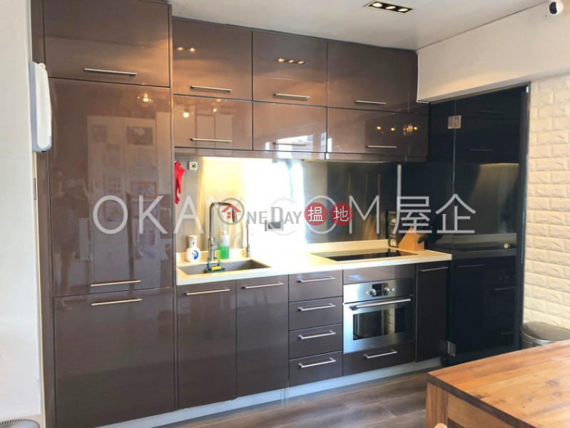 Property Search Hong Kong | OneDay | Residential Sales Listings Nicely kept 2 bedroom on high floor | For Sale