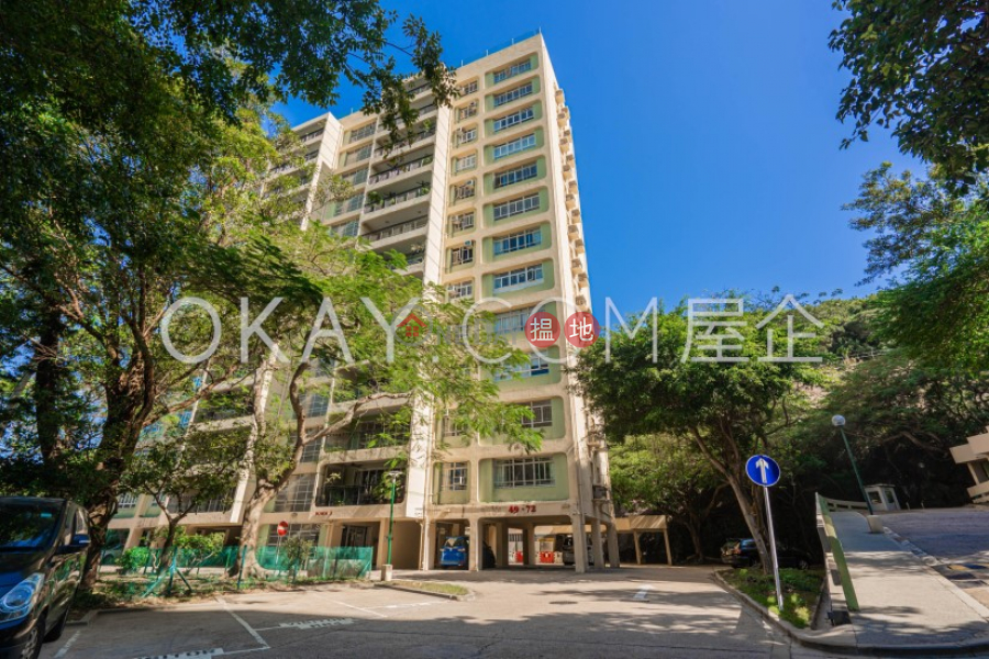 Unique 3 bedroom with balcony & parking | Rental | Middleton Towers 明德村 Rental Listings