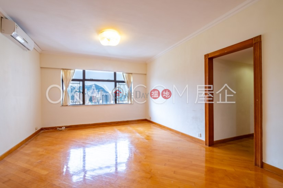 Property Search Hong Kong | OneDay | Residential, Sales Listings | Efficient 3 bed on high floor with racecourse views | For Sale