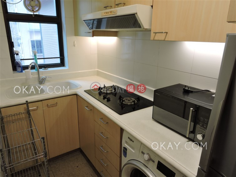 Practical 2 bedroom on high floor | Rental, 75 Caine Road | Central District, Hong Kong | Rental HK$ 25,000/ month