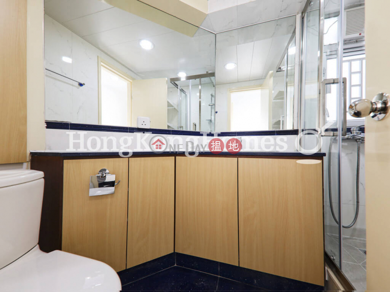 HK$ 33,000/ month, Conduit Tower, Western District | 3 Bedroom Family Unit for Rent at Conduit Tower