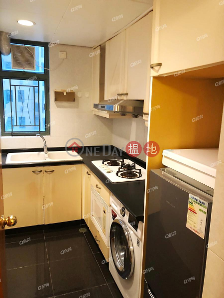 Property Search Hong Kong | OneDay | Residential | Rental Listings | Tower 5 Island Resort | 2 bedroom High Floor Flat for Rent