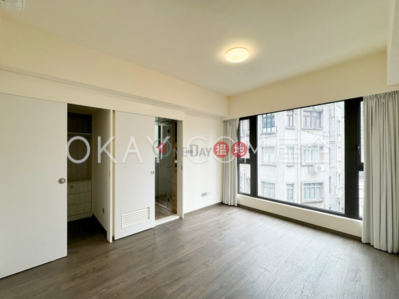 HK$ 58,500/ month | C.C. Lodge, Wan Chai District Gorgeous 3 bedroom with parking | Rental