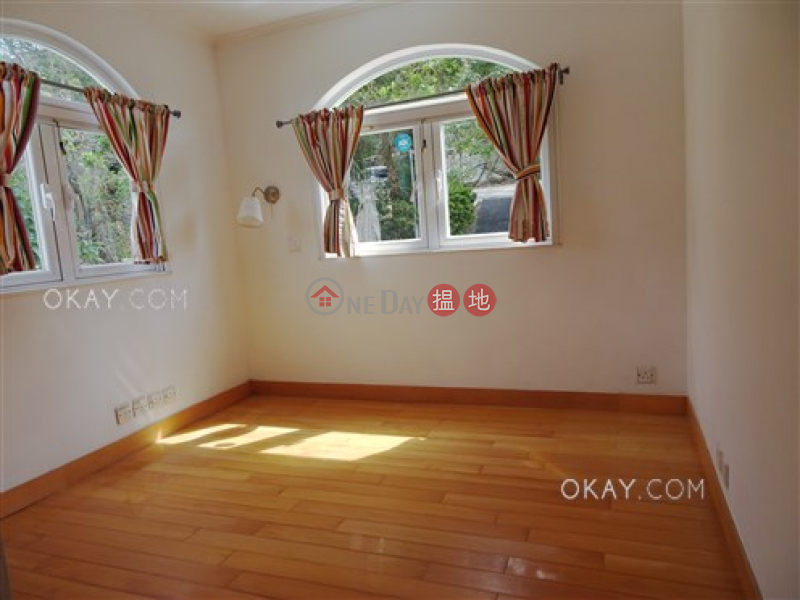 Popular house with rooftop & parking | For Sale | Mang Kung Uk Village 孟公屋村 Sales Listings