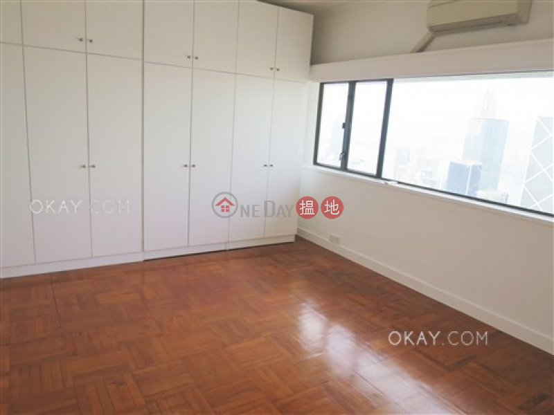 HK$ 98,000/ month Magazine Heights, Central District | Gorgeous 4 bedroom with harbour views & parking | Rental