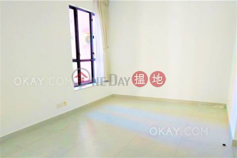Practical 2 bedroom in Mid-levels West | Rental | Scenic Rise 御景臺 _0