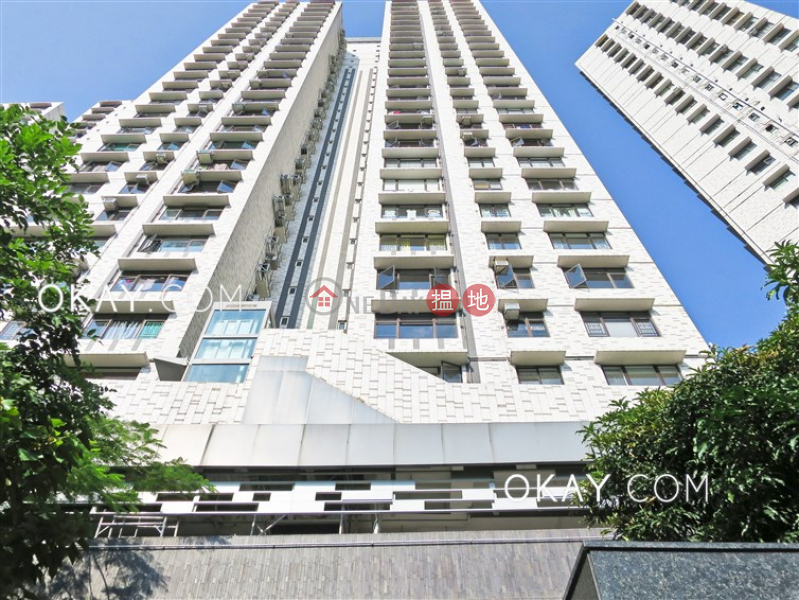 HK$ 55,000/ month Villa Lotto Block B-D | Wan Chai District, Efficient 3 bedroom with parking | Rental