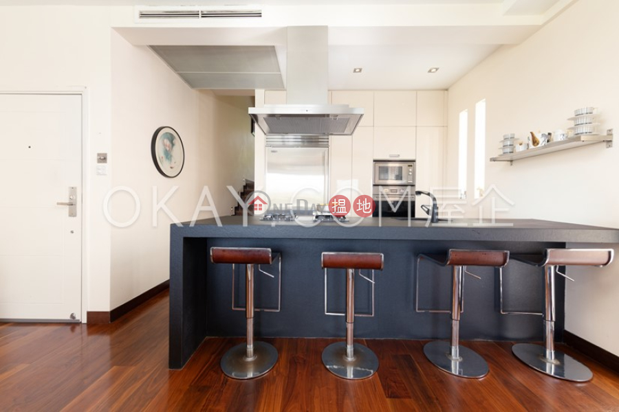 Unique 3 bedroom in Discovery Bay | For Sale | Phase 1 Beach Village, 7 Seabird Lane 碧濤1期海燕徑7號 Sales Listings