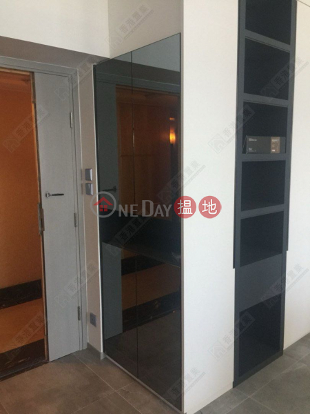The Waterfront Phase 1 Tower 1 Middle | 21B Unit Residential, Sales Listings | HK$ 31.98M