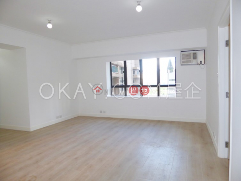 Nicely kept 2 bedroom in Mid-levels West | For Sale | Robinson Heights 樂信臺 Sales Listings
