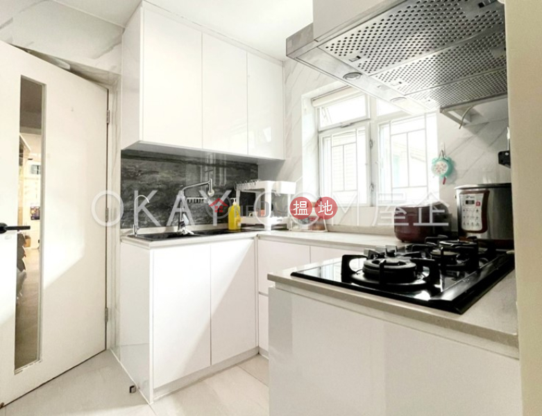 HK$ 78,000/ month, Braemar Hill Mansions Eastern District | Efficient 3 bedroom with balcony & parking | Rental