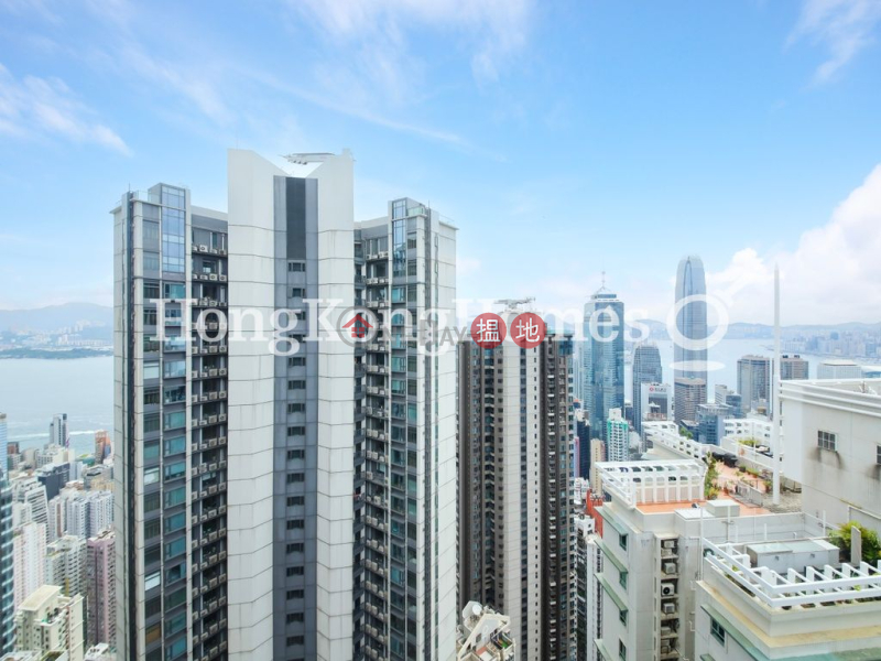 Property Search Hong Kong | OneDay | Residential | Rental Listings | 3 Bedroom Family Unit for Rent at Robinson Place