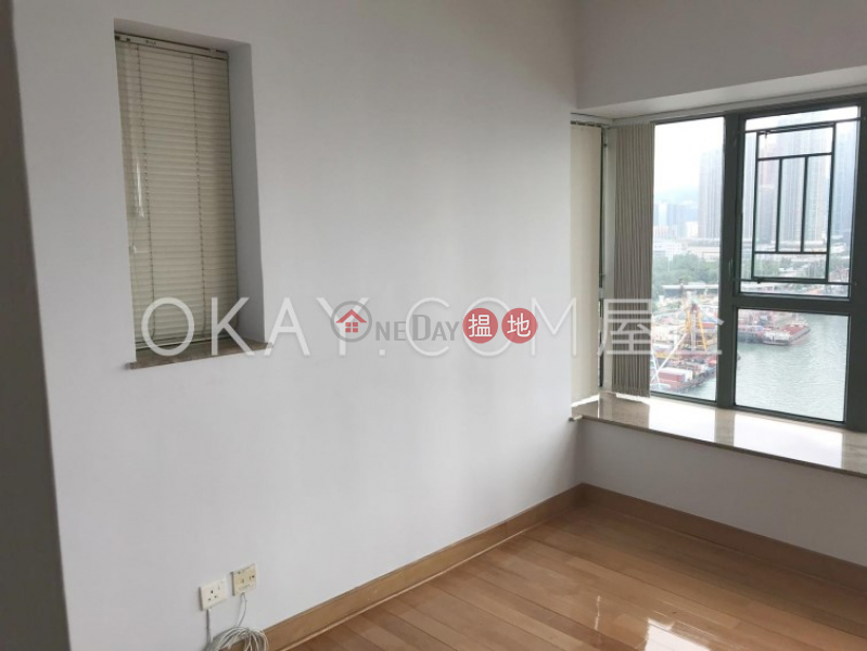Lovely 3 bedroom on high floor with sea views | For Sale 11 Hoi Fai Road | Yau Tsim Mong, Hong Kong | Sales | HK$ 19.6M