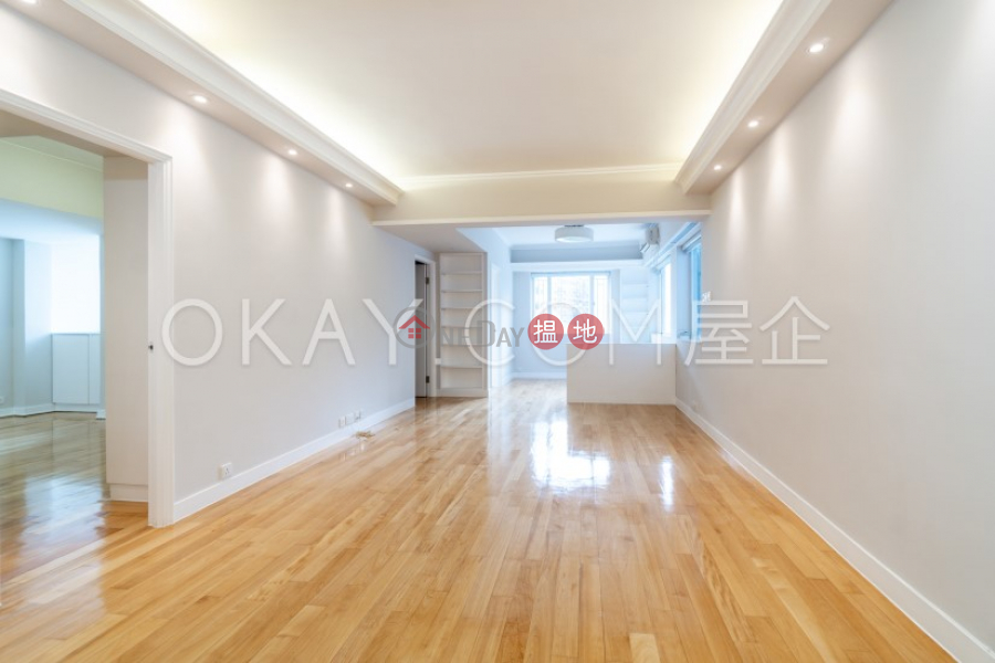 Property Search Hong Kong | OneDay | Residential, Rental Listings Elegant 3 bedroom in Fortress Hill | Rental