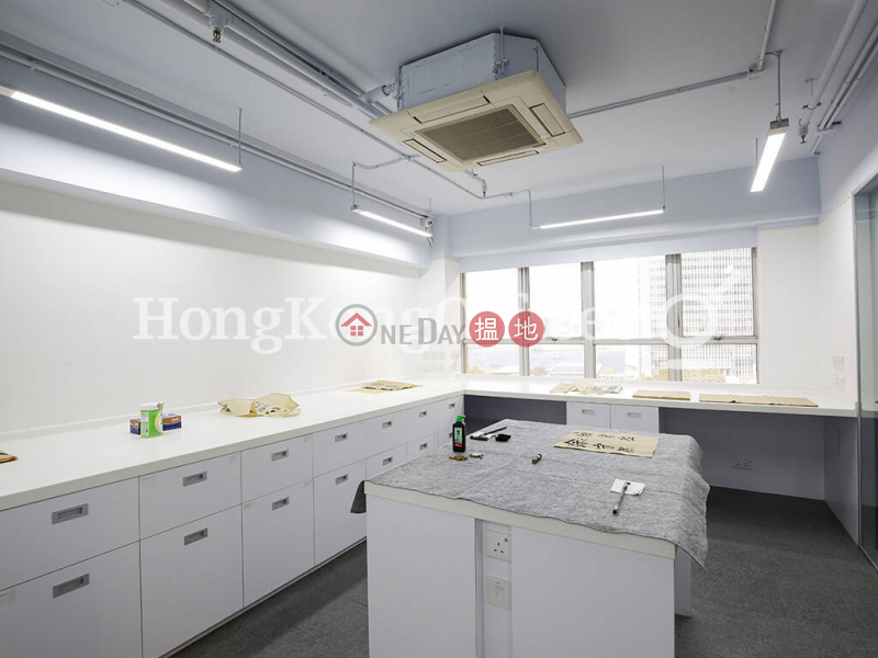 Office Unit for Rent at Chuang\'s Tower, 30-32 Connaught Road Central | Central District | Hong Kong, Rental | HK$ 127,655/ month