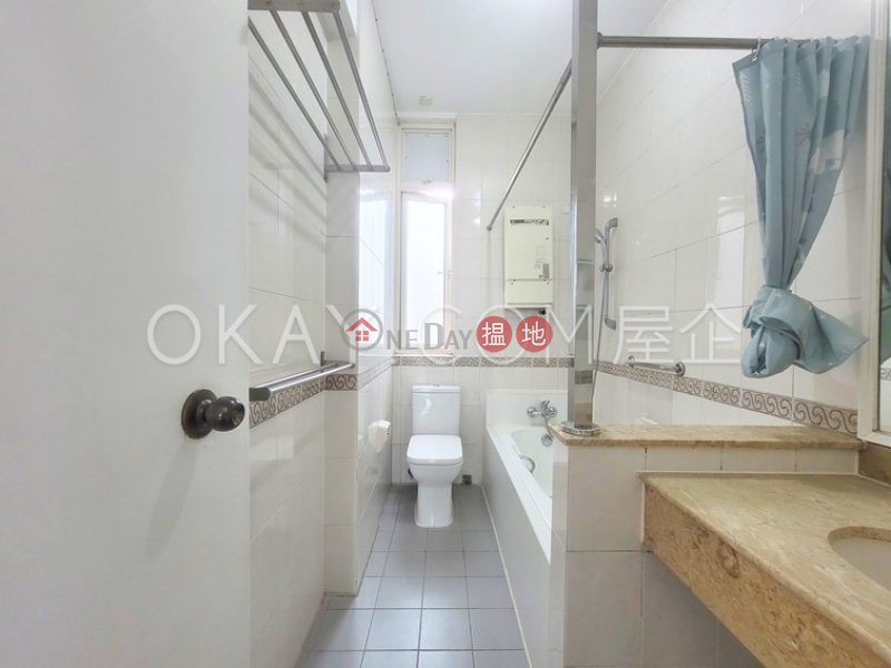 HK$ 32,000/ month, Discovery Bay, Phase 4 Peninsula Vl Coastline, 28 Discovery Road Lantau Island Stylish 3 bedroom on high floor with balcony | Rental