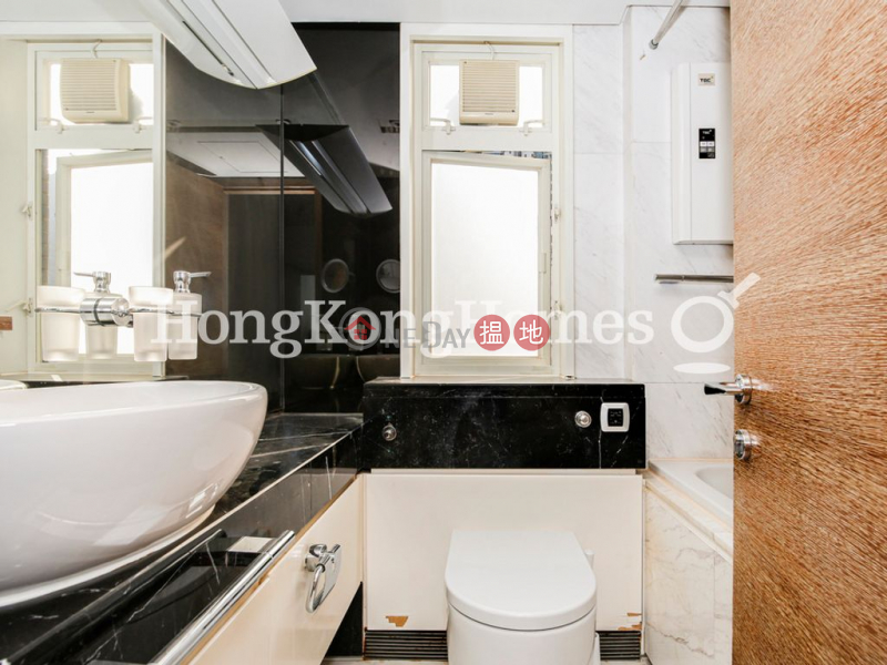 HK$ 40,000/ month, Centrestage Central District, 3 Bedroom Family Unit for Rent at Centrestage